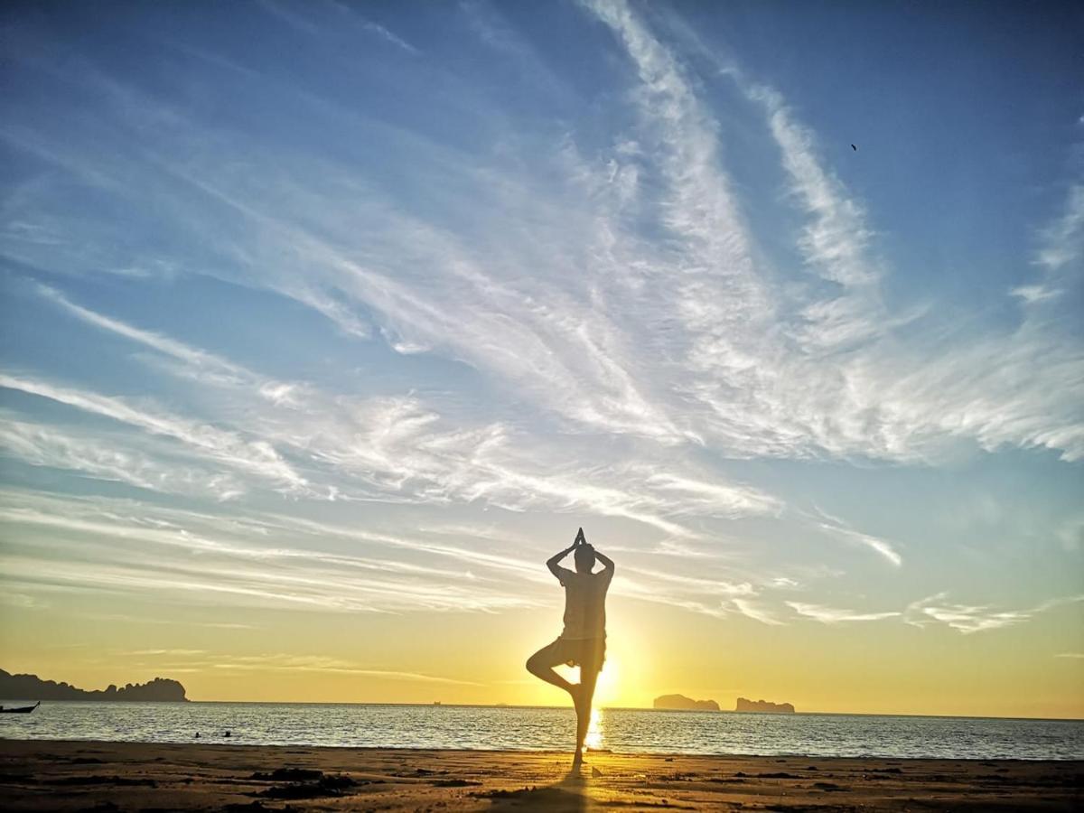 Sukorn Andaman Beach Resort Ko Sukon Esterno foto