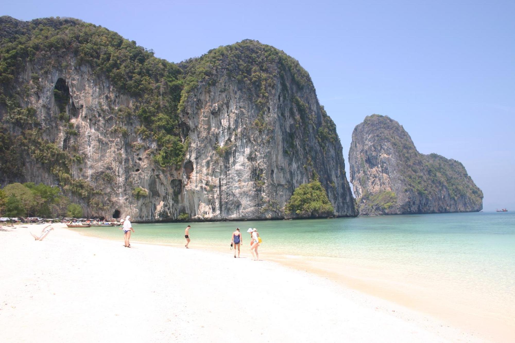 Sukorn Andaman Beach Resort Ko Sukon Esterno foto