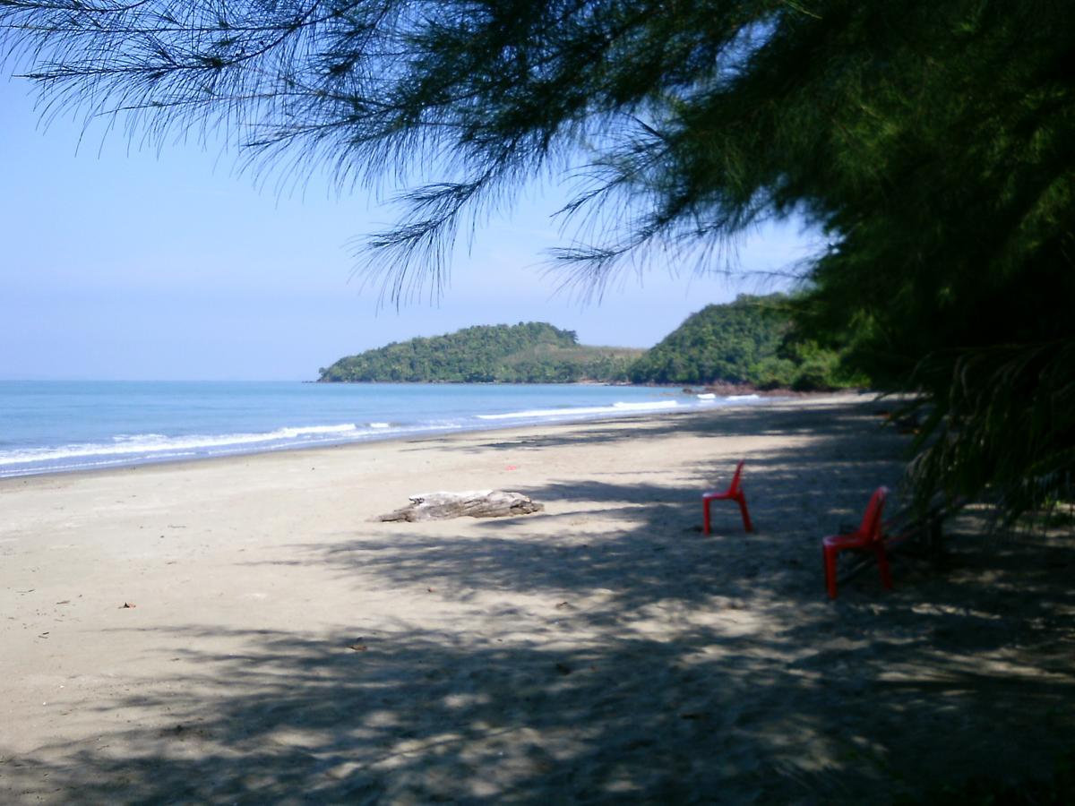 Sukorn Andaman Beach Resort Ko Sukon Esterno foto